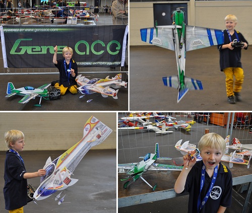 Indoor Flugshow Heideflieger 2013